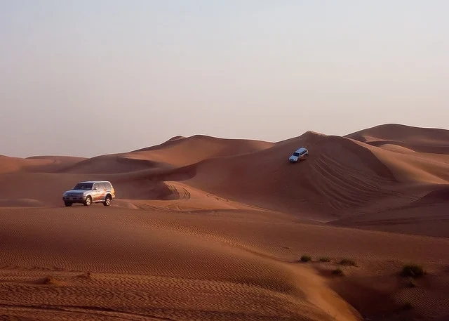 Traversée des dunes du désert de Dubaï